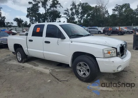 2007 Dodge Dakota Quad Slt z USA, uszkodzony, nr VIN 1D7HE48K37S171881